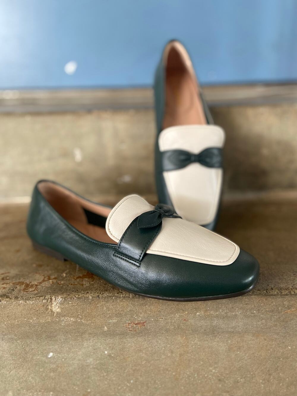 Cole Haan York bow flat loafer in dark green and ivory color way